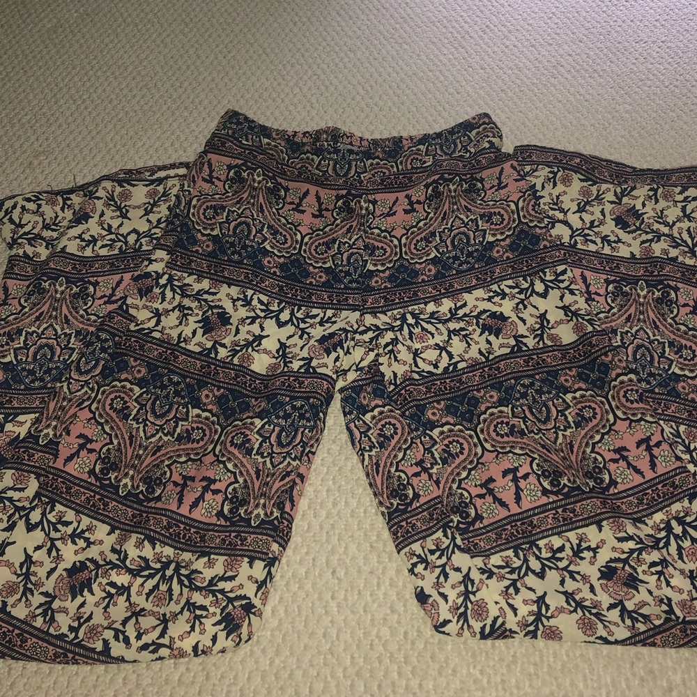 printed flowy pants